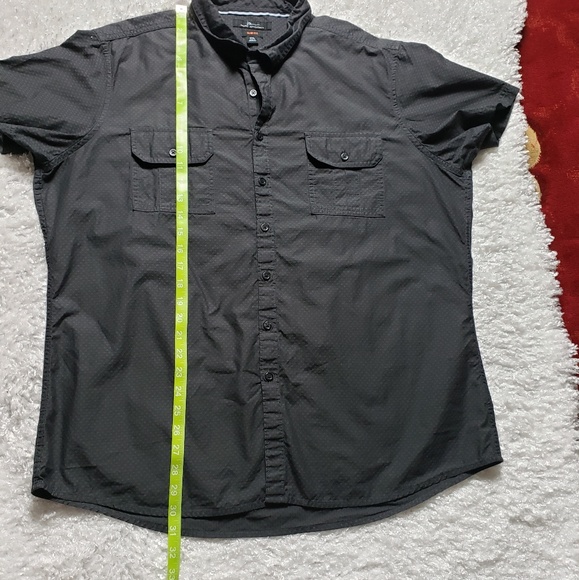 SALE!! Marc Anthony short sleeve shirt - Picture 3 of 7